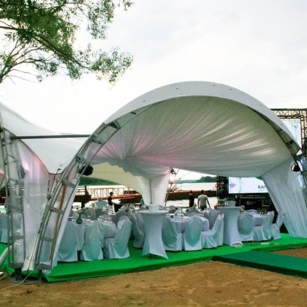 арочный шатер