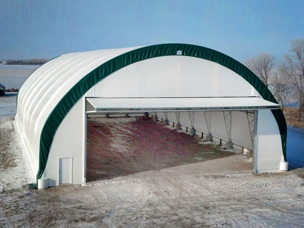 ангар для самолета