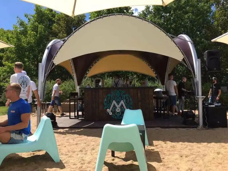 уличные бары