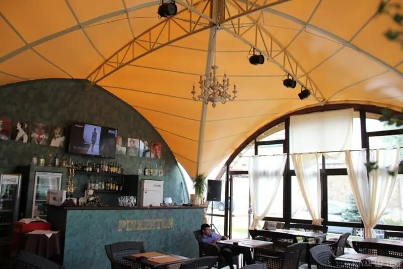 уличные бары